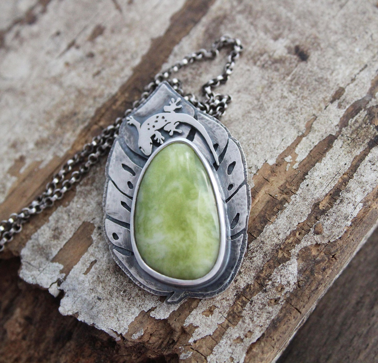 Gecko lizard and leaf with Serpentine, ooak, hand crafted pendant
