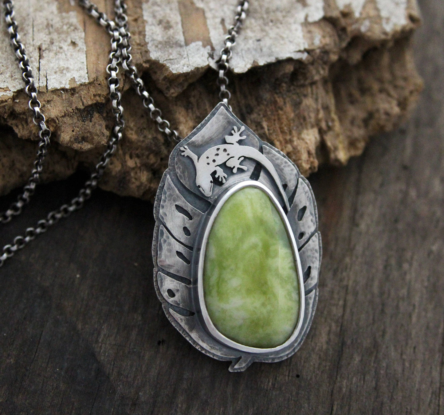 Gecko lizard and leaf with Serpentine, ooak, hand crafted pendant
